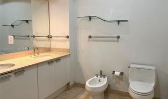 3131 NE 188th St 1-606, Aventura, FL 33180
