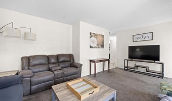 6409 Alpha Dr, Alton, IL 62002