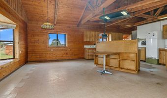 9797 W Rocky Rabbit Rd, Ash Fork, AZ 86320