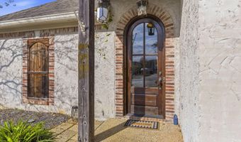 313 Red Cedar Dr, Brandon, MS 39047