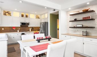 7686 E Big Canyon Dr, Anaheim, CA 92808