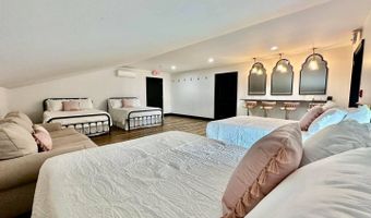 207 Wolf Creek Dr, Americus, GA 31719