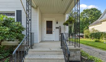 521 Trowbridge St, Allegan, MI 49010