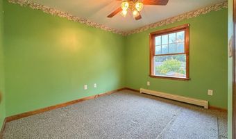 17 Harrison Ave, Bourne, MA 02532