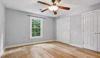 8882 TARA Ln, Auburn, AL 36830