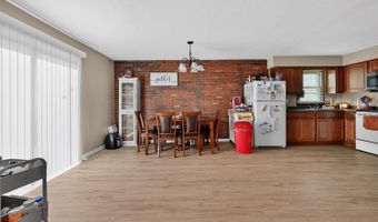 201 Walker Ave, Aurora, IN 47001