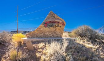 944 W Foothill Dr, Apple Valley, UT 84737