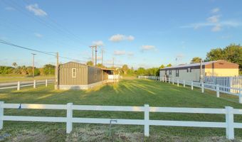 1106 S Euclid, Aransas Pass, TX 78336