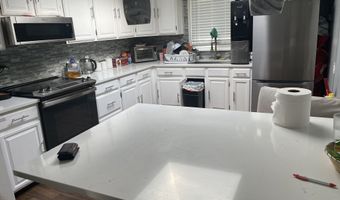 125 Garden Dr, Bridgeport, CT 06606