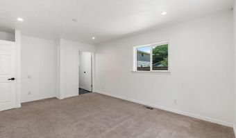 598 S East St, Bayfield, CO 81122