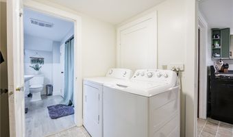12 Clarendon St, Albion, NY 14411