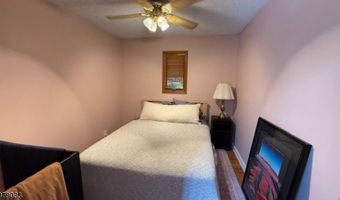 109 Vista Dr, Alloway, NJ 07422