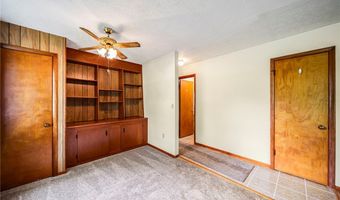 1980 Old Farm St, Ashtabula, OH 44004