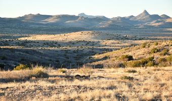 100 High Lonesome, Alpine, TX 79830