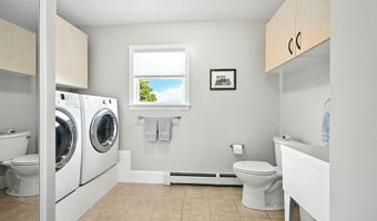 192 Depot Rd, Belgrade, ME 04917
