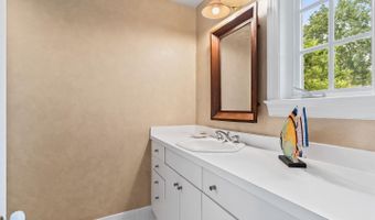 790 BRUSHTOWN Rd, Ambler, PA 19002