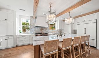 1271 E COAST Dr, Atlantic Beach, FL 32233