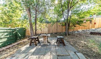612 Lovers Ln, Aztec, NM 87410