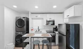 102 W KING St, Orlando, FL 32804
