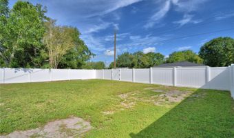 105 ROSE St, Auburndale, FL 33823