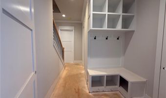 105 Melbourne Dr, Athens, GA 30606