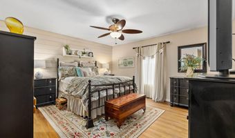 1306 Lori Lea St, Auburn, IN 46706