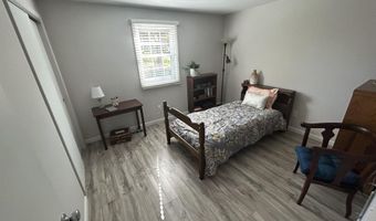 1105 Redding Ln, Angola, IN 46703