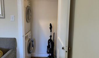 1201 S BARTON St 179, Arlington, VA 22204