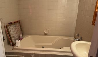 1485 Scott Rd, Alexander City, AL 35010