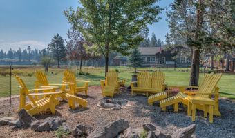56081 Snow Goose Ct, Bend, OR 97707