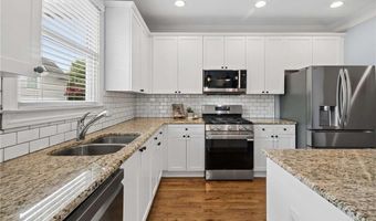 963 Westmoreland Cir NW, Atlanta, GA 30318