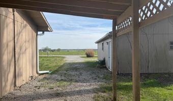 17928 State Highway Z, Aurora, MO 65605