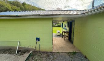 1170 Straight Run Rd, Alum Bridge, WV 26321