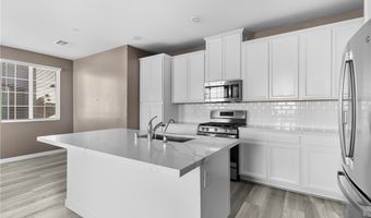 5730 Sky Pointe Dr 144, Las Vegas, NV 89130