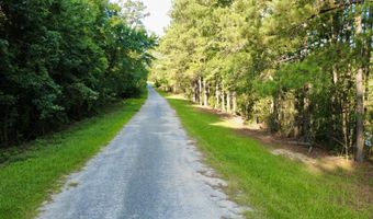 1 Weathers Farm Rd, Bowman, SC 29018