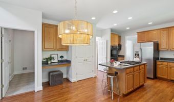 602 YAWL Ct, Annapolis, MD 21409