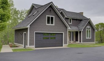 105 Brook Dr, Burlington, VT 05408