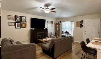 313 OAK St, Auburndale, FL 33823