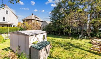 49 Hill St, Barre, VT 05641