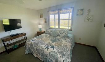 12 Lobsterville Rd, Aquinnah, MA 02535