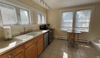 49 Connection St, Newport, RI 02840