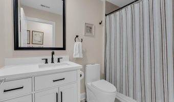 335 Engleside Ave, Beach Haven, NJ 08008