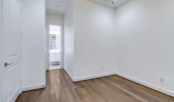 5015 Meridian Ln 1102, Addison, TX 75001