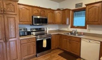 430 Torbert Blvd, Akron, IA 51001