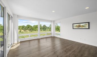 5636 Meadow Ln, Ann Arbor, MI 48105