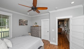 422 Oak Hill Rd, Belton, SC 29627