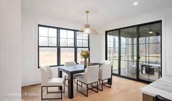 742 Honey Crk, Ada, MI 49301