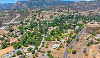 636 N Glen Oaks Dr, Alpine, CA 91901