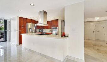 4000 Island Blvd L-2, Aventura, FL 33160