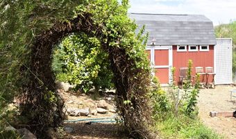 20435 E Wagon Wheel Cir, Black Canyon City, AZ 85324